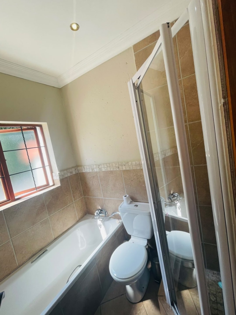 3 Bedroom Property for Sale in Boardwalk Villas Gauteng