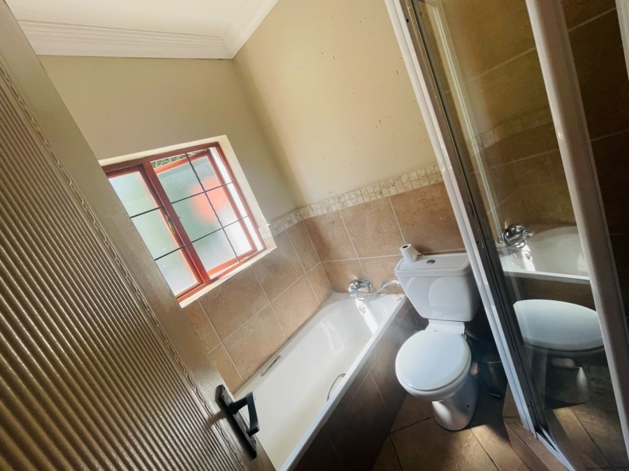 3 Bedroom Property for Sale in Boardwalk Villas Gauteng