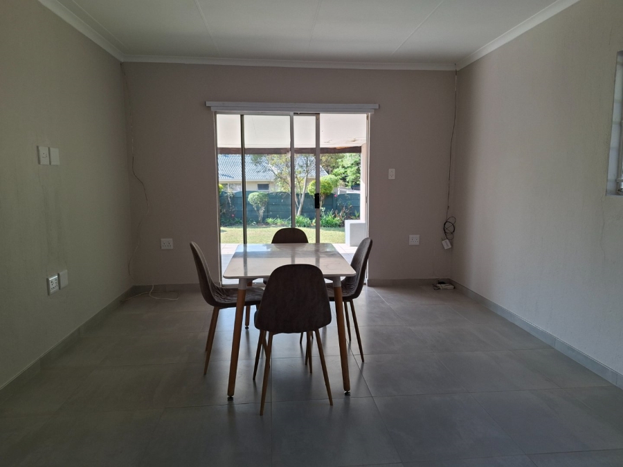  Bedroom Property for Sale in Douglasdale Gauteng