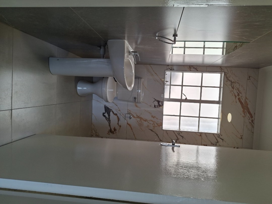  Bedroom Property for Sale in Douglasdale Gauteng