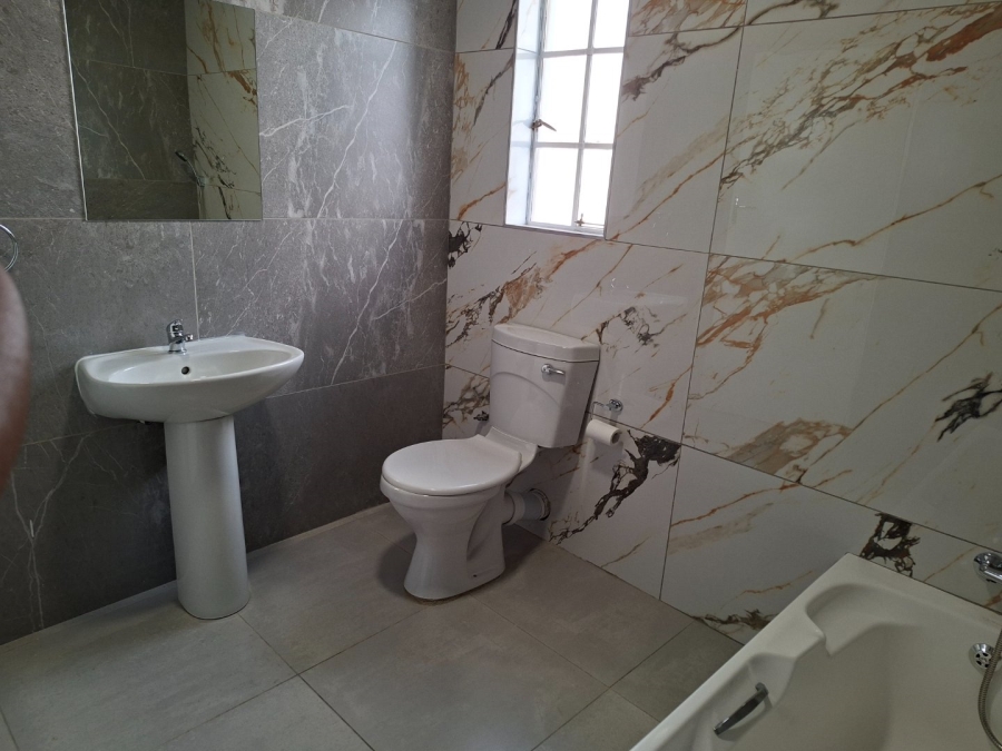  Bedroom Property for Sale in Douglasdale Gauteng