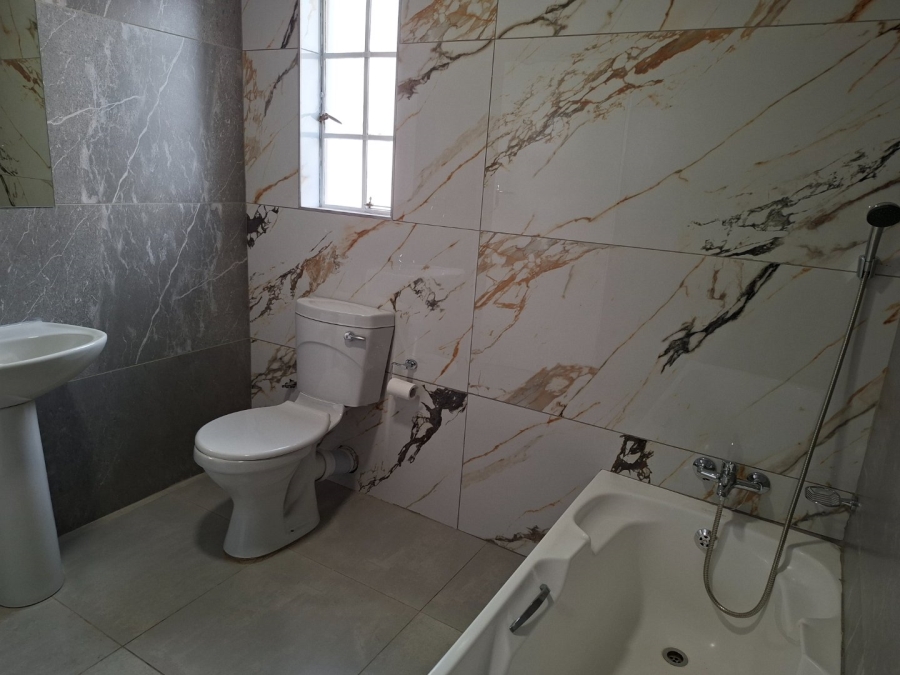  Bedroom Property for Sale in Douglasdale Gauteng