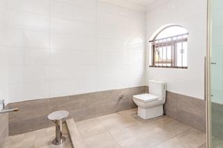 5 Bedroom Property for Sale in Sandton Central Gauteng
