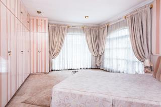 5 Bedroom Property for Sale in Sandton Central Gauteng