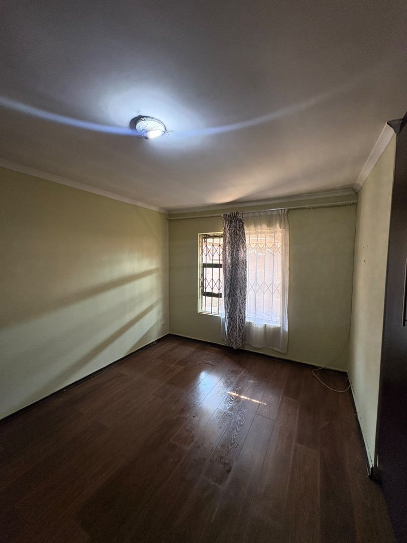 To Let 2 Bedroom Property for Rent in Roodekop Gauteng