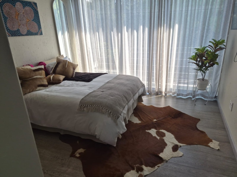 To Let 4 Bedroom Property for Rent in Sandown Gauteng