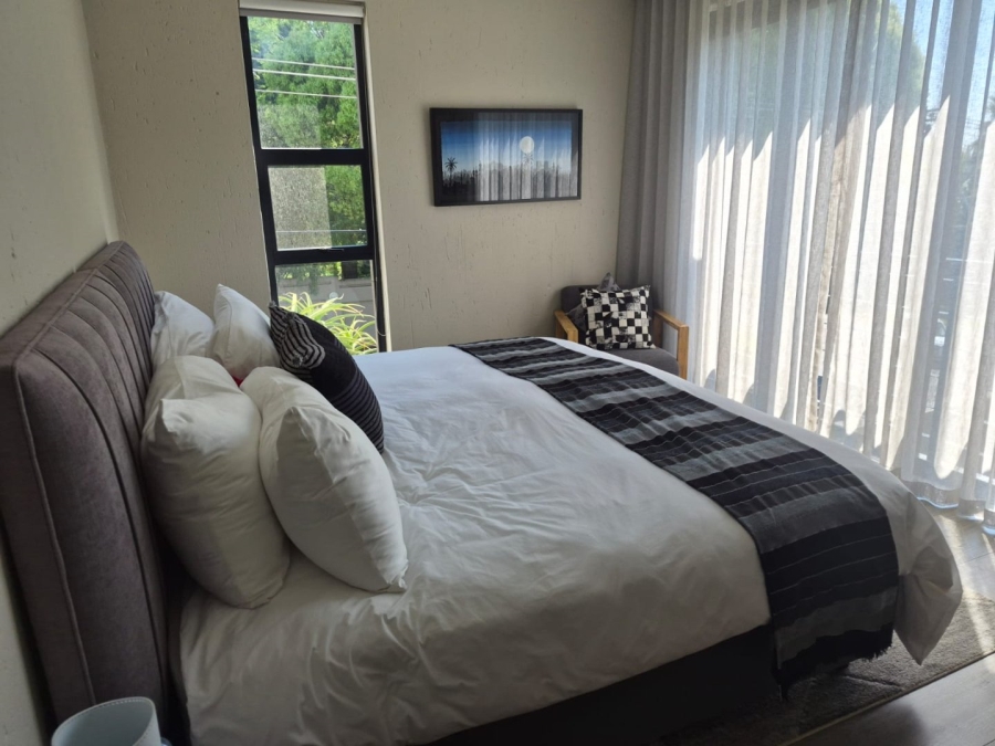 To Let 4 Bedroom Property for Rent in Sandown Gauteng