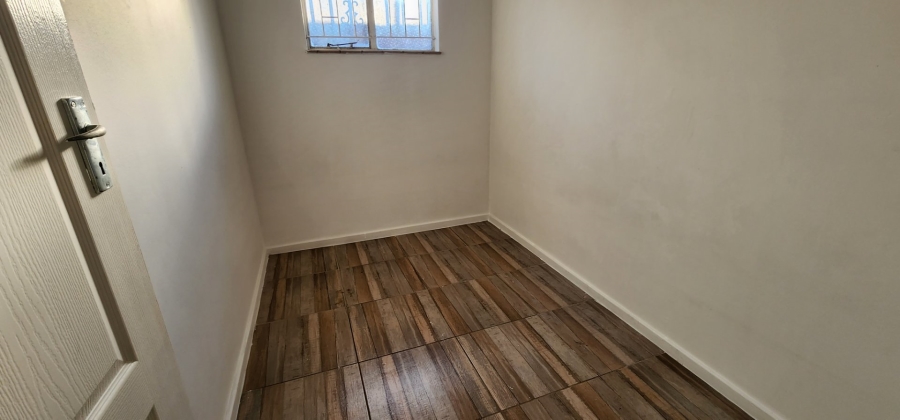 To Let 3 Bedroom Property for Rent in Laudium Gauteng