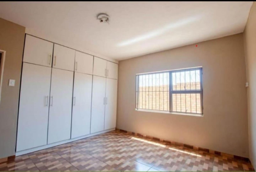 Commercial Property for Sale in Lenasia South Gauteng