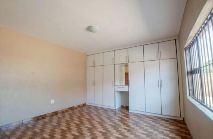 Commercial Property for Sale in Lenasia South Gauteng