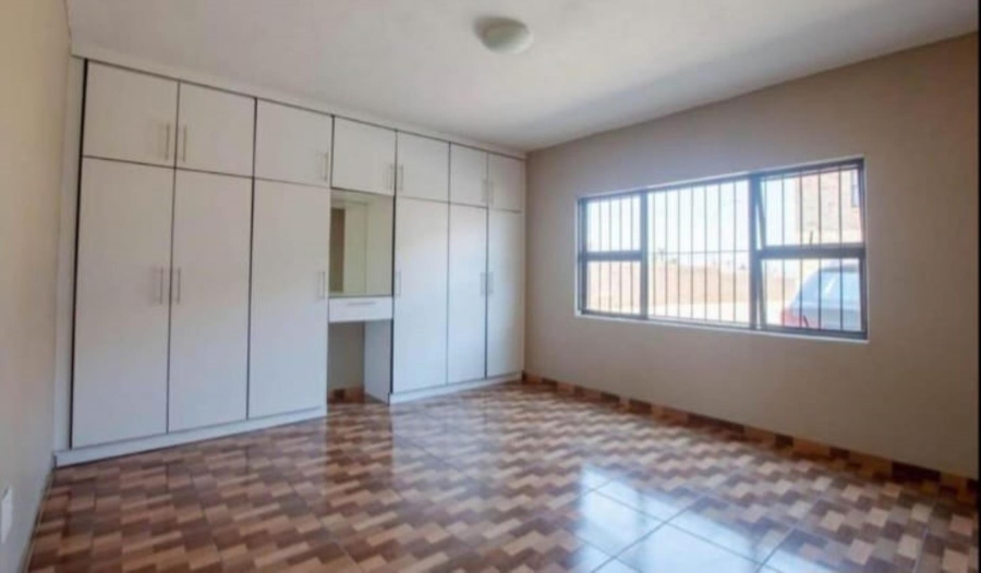 Commercial Property for Sale in Lenasia South Gauteng