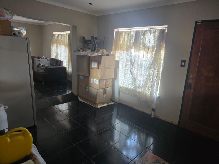 4 Bedroom Property for Sale in Lenasia South Gauteng