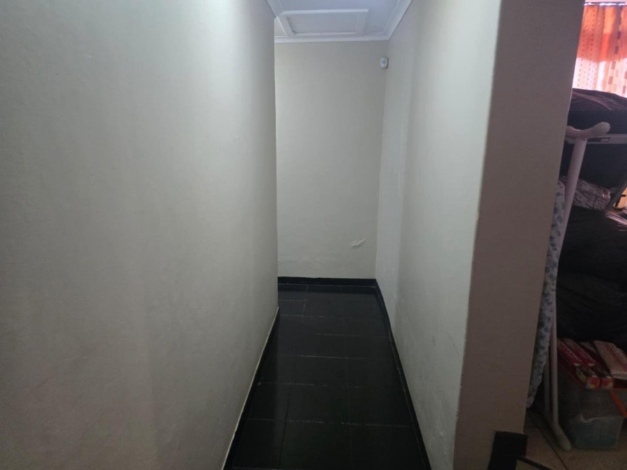 4 Bedroom Property for Sale in Lenasia South Gauteng