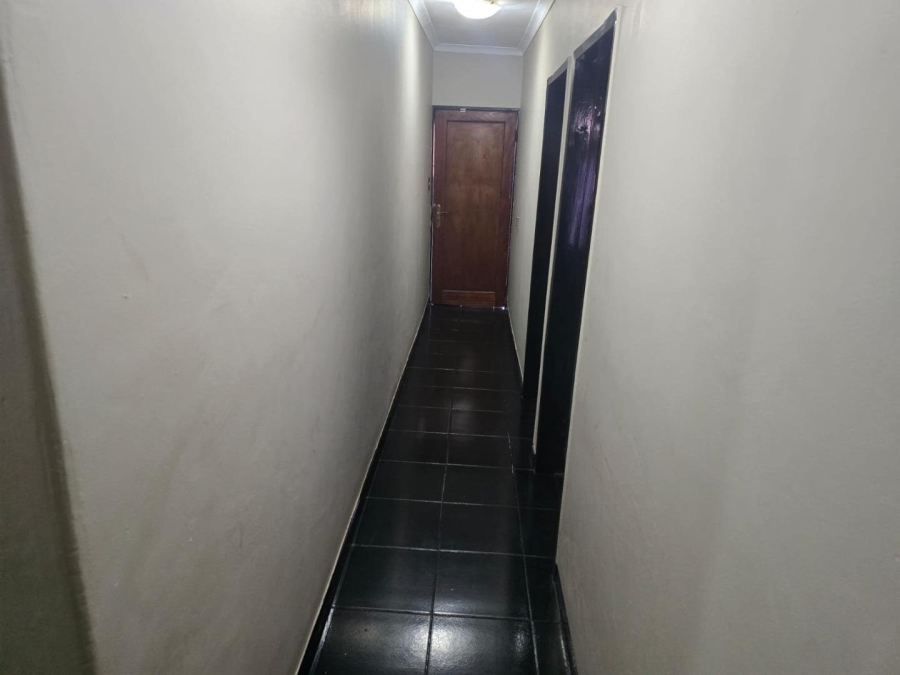4 Bedroom Property for Sale in Lenasia South Gauteng