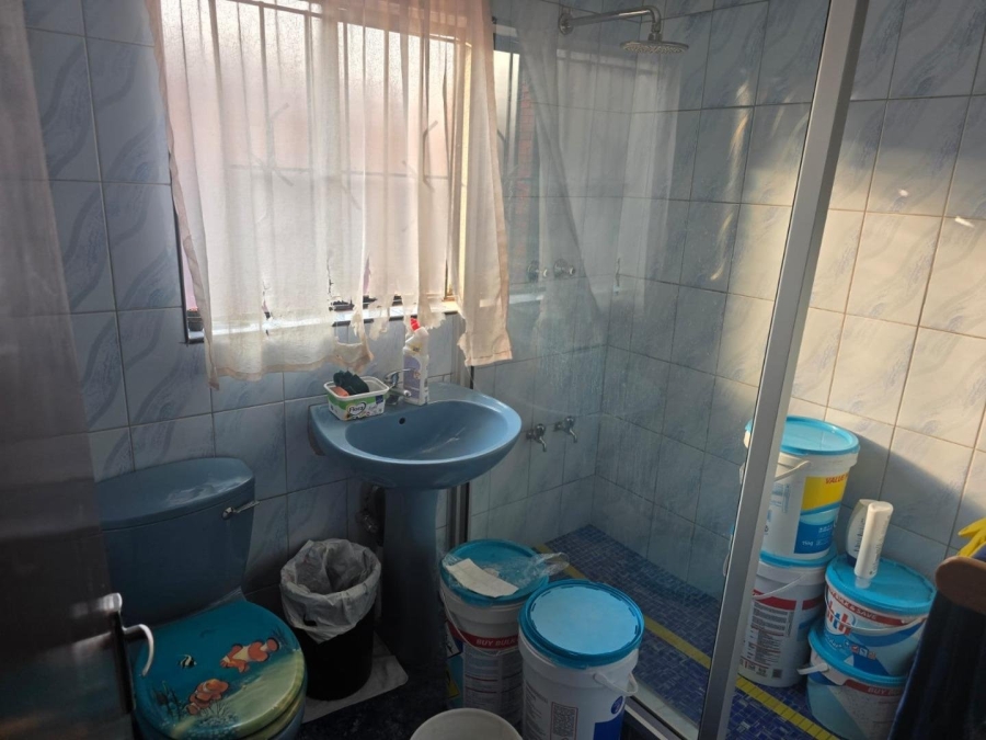 4 Bedroom Property for Sale in Lenasia South Gauteng