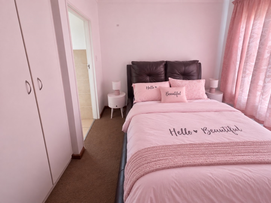 3 Bedroom Property for Sale in Valhalla Gauteng