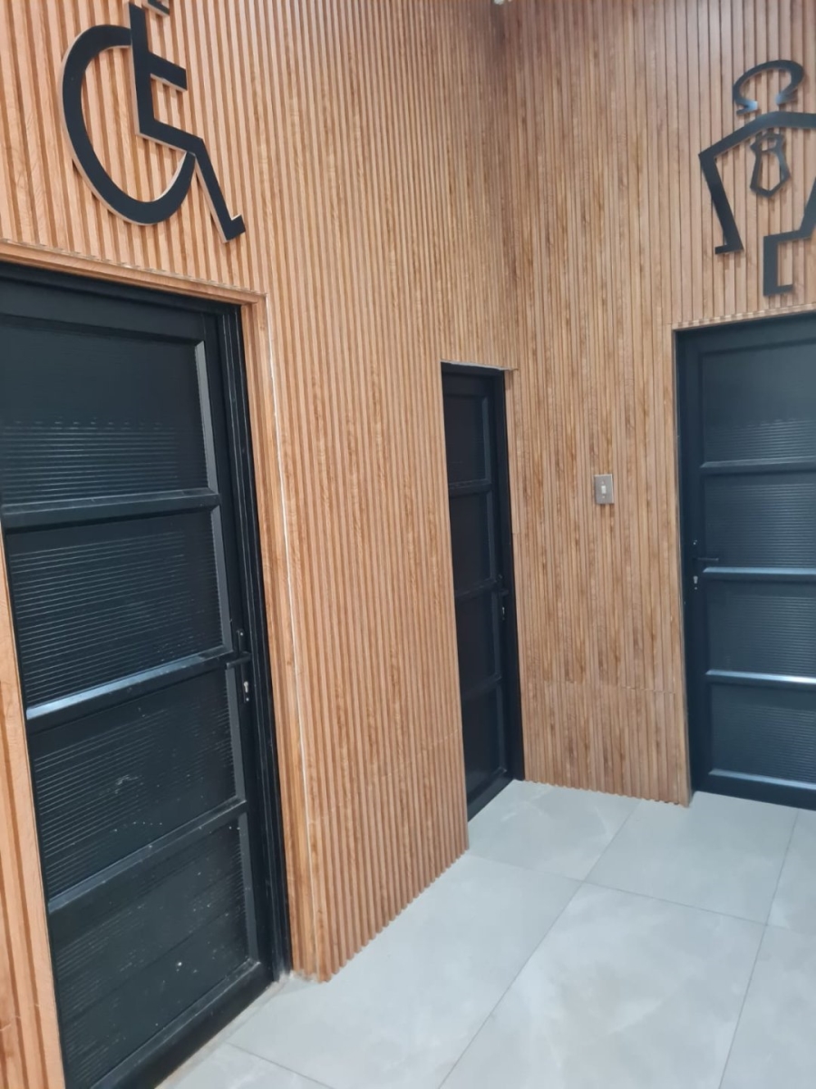 To Let Commercial Property for Rent in Lenasia Ext 13 Gauteng