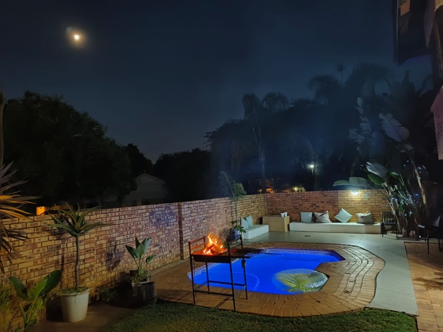 To Let 4 Bedroom Property for Rent in Silver Lakes Golf Estate Gauteng