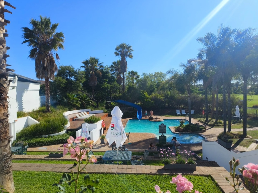 To Let 4 Bedroom Property for Rent in Silver Lakes Golf Estate Gauteng