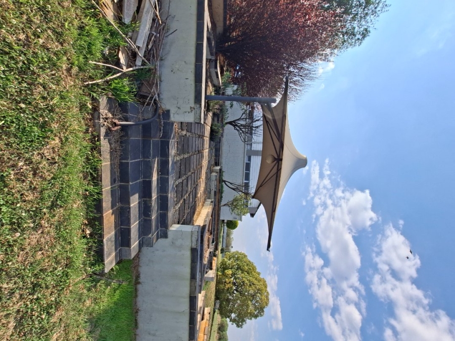 Commercial Property for Sale in Bredell Gauteng