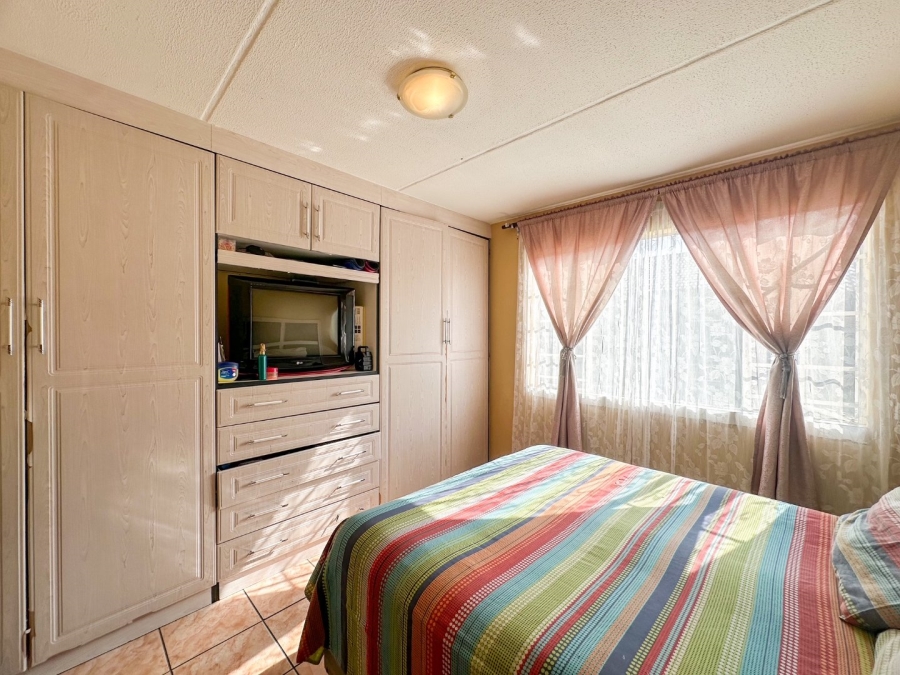 2 Bedroom Property for Sale in Alan Manor Gauteng