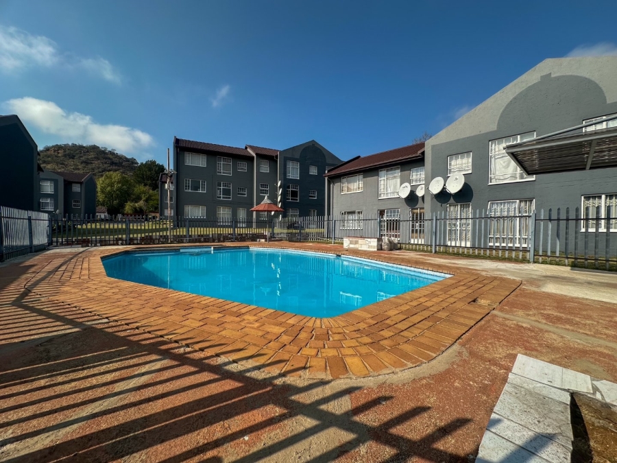 2 Bedroom Property for Sale in Alan Manor Gauteng