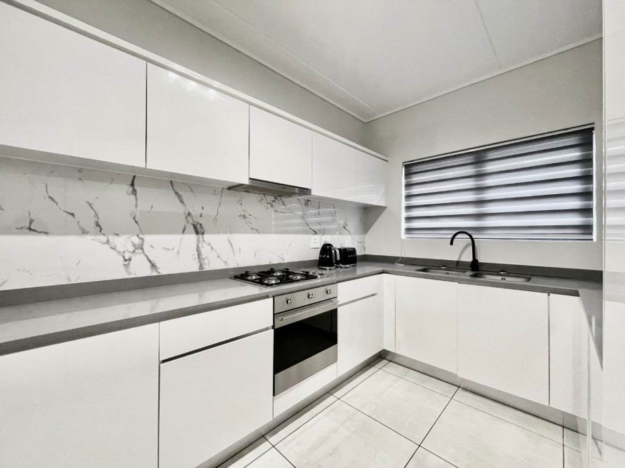 To Let 3 Bedroom Property for Rent in The Polofields Gauteng