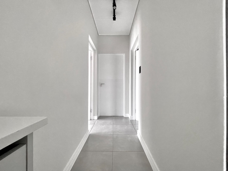 To Let 3 Bedroom Property for Rent in Waterfall Gauteng