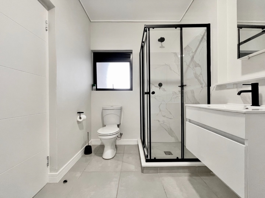 To Let 3 Bedroom Property for Rent in Waterfall Gauteng