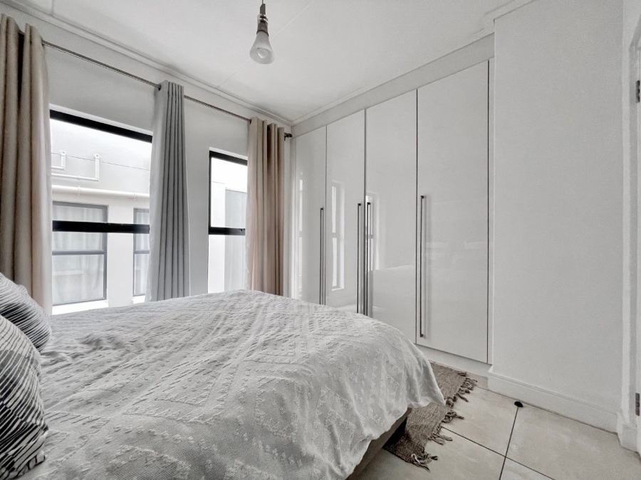 To Let 3 Bedroom Property for Rent in The Polofields Gauteng