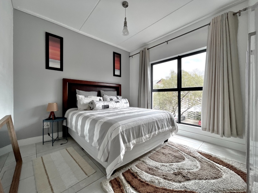 To Let 3 Bedroom Property for Rent in The Polofields Gauteng