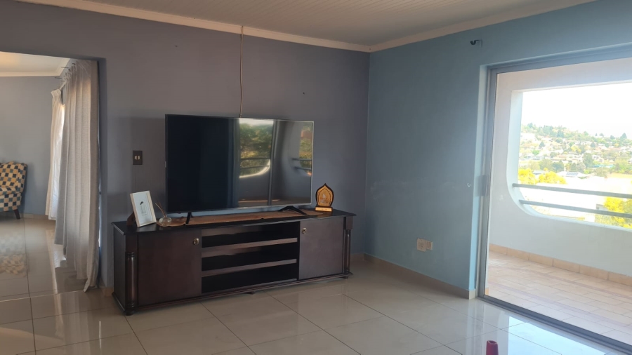 3 Bedroom Property for Sale in Oakdene Gauteng