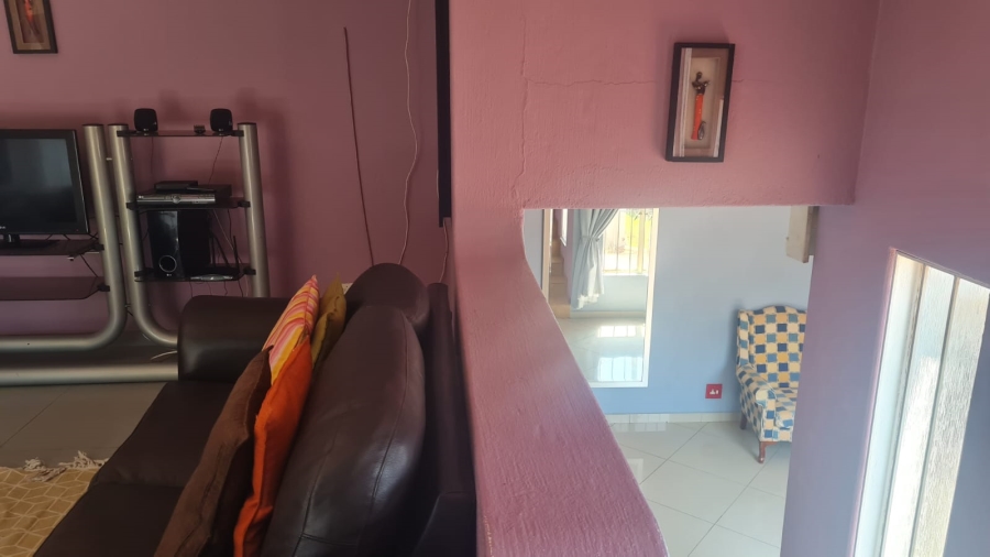 3 Bedroom Property for Sale in Oakdene Gauteng