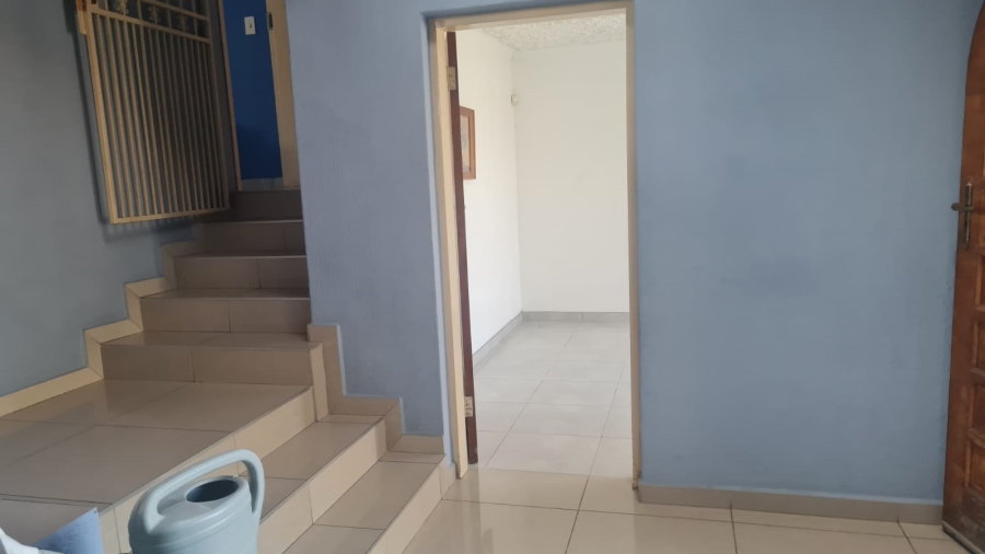 3 Bedroom Property for Sale in Oakdene Gauteng