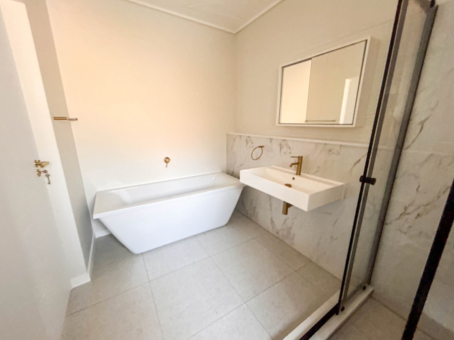 To Let 3 Bedroom Property for Rent in The Polofields Gauteng