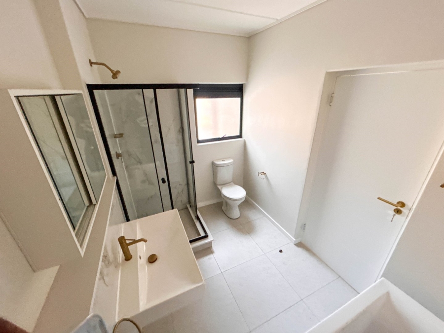 To Let 3 Bedroom Property for Rent in The Polofields Gauteng