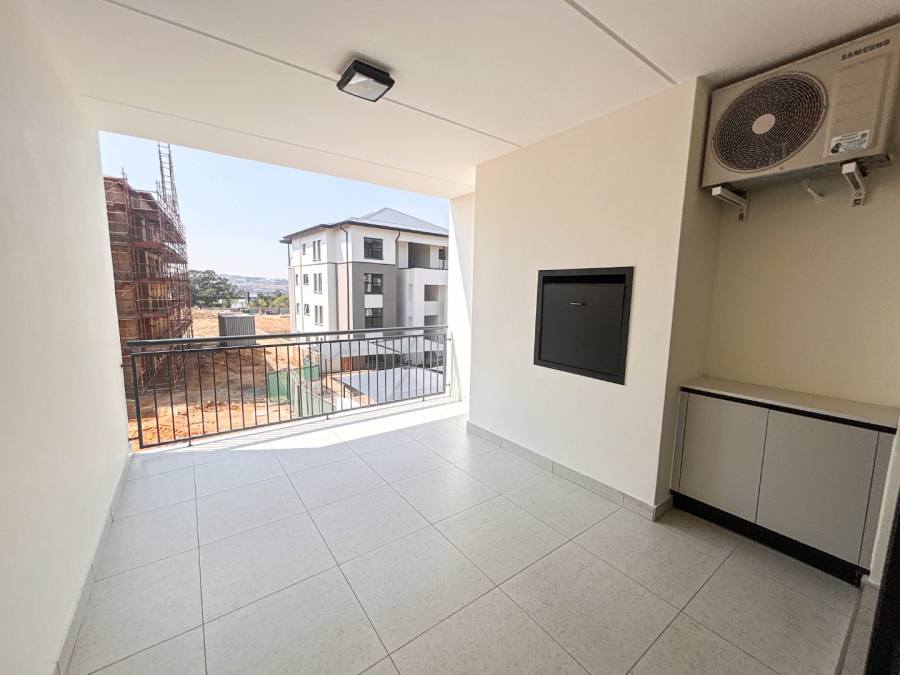 To Let 3 Bedroom Property for Rent in The Polofields Gauteng