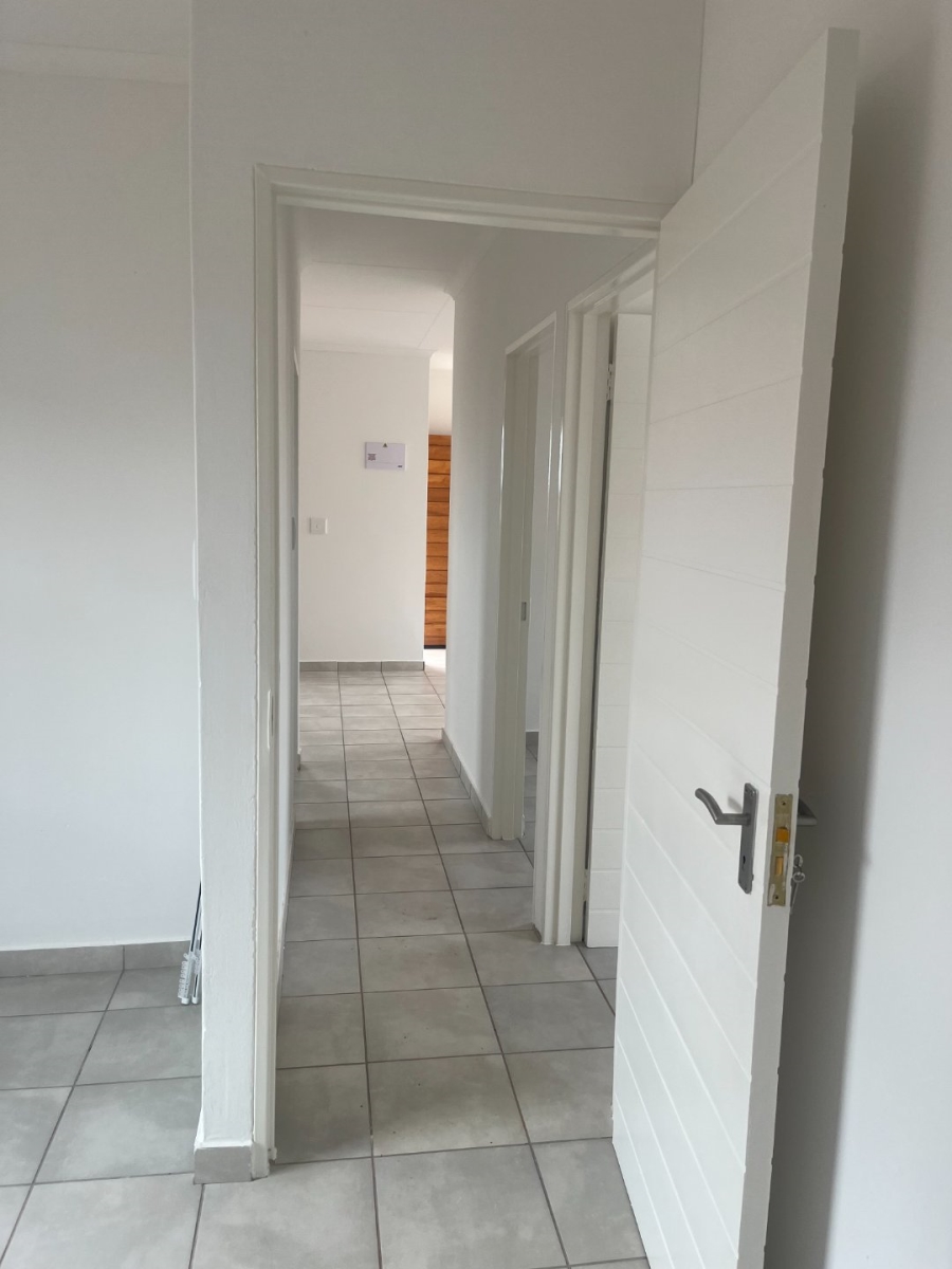 3 Bedroom Property for Sale in Windmill Park Gauteng
