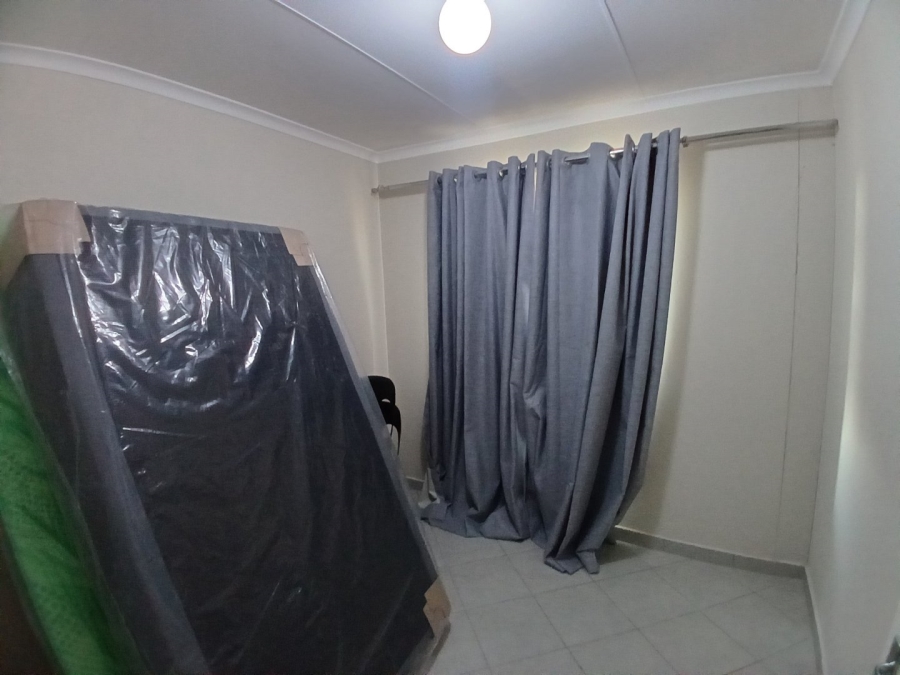  Bedroom Property for Sale in Selcourt Gauteng