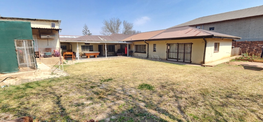 4 Bedroom Property for Sale in Erasmia Gauteng