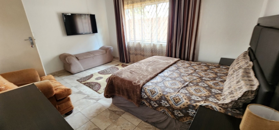 4 Bedroom Property for Sale in Erasmia Gauteng