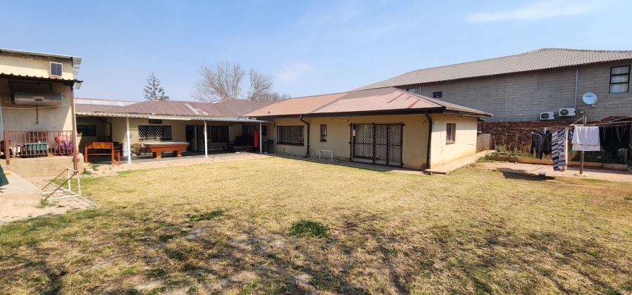 4 Bedroom Property for Sale in Erasmia Gauteng