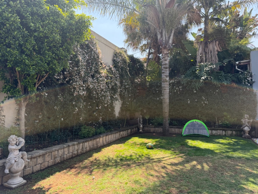 To Let 3 Bedroom Property for Rent in Parkhurst Gauteng