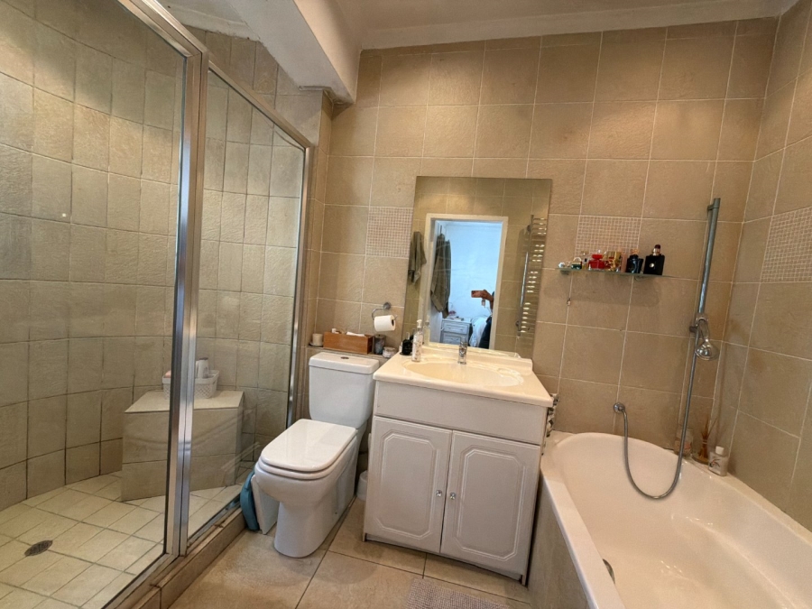 To Let 3 Bedroom Property for Rent in Parkhurst Gauteng