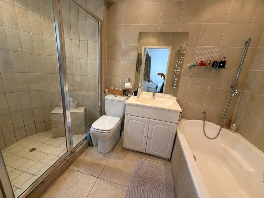 To Let 3 Bedroom Property for Rent in Parkhurst Gauteng
