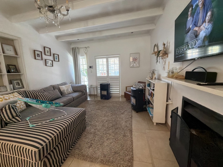 To Let 3 Bedroom Property for Rent in Parkhurst Gauteng