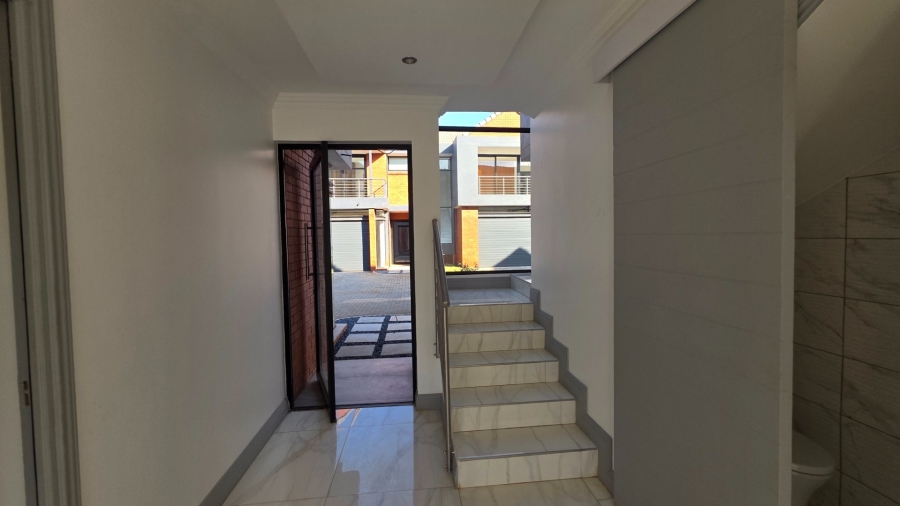 3 Bedroom Property for Sale in Erasmia Gauteng