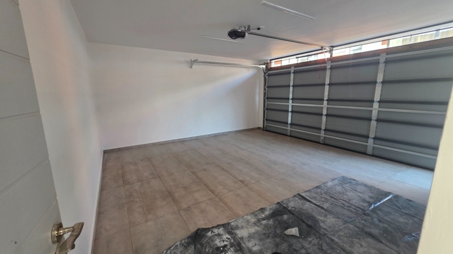 3 Bedroom Property for Sale in Erasmia Gauteng