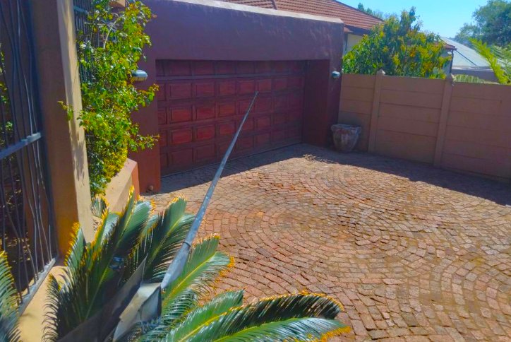 3 Bedroom Property for Sale in Kensington Gauteng