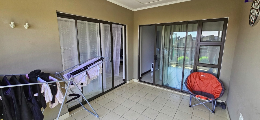 To Let 2 Bedroom Property for Rent in Kengies Gauteng